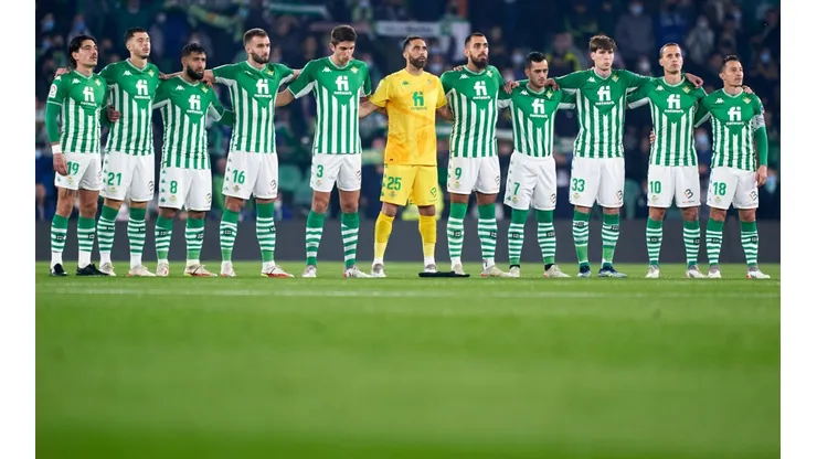 Pellegrini vuelve a confiar en Bravo en goleada del Betis.