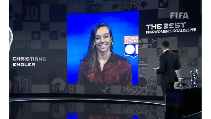 ¡Christiane Endler gana el premio The Best 2022!.