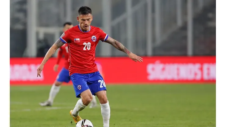 Aránguiz entrega una luz de esperanza para Chile desde Alemania.