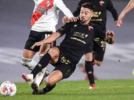 Tito Awad se la juega: Lértora no llega a la U