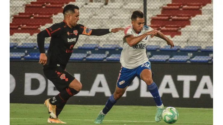 Ñublense peleó palmo a palmo en Uruguay y solo pierde en penales.