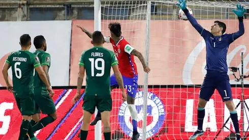 Bolivia informa dos casos positivos en su plantel previo a partido con Chile.