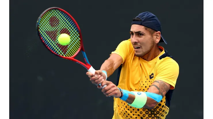 Tabilo luchó, pero Alcaraz hizo pesar el ranking en Australia.