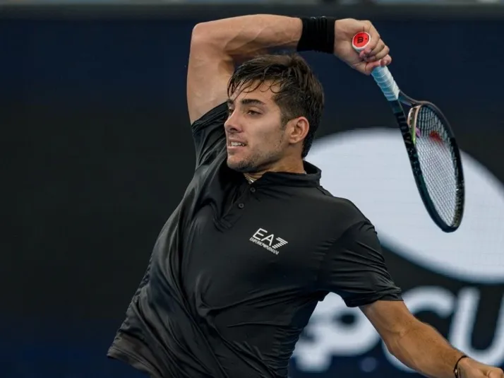 Garin salta a la cancha en Melbourne Park para enfrentar a Bagnis