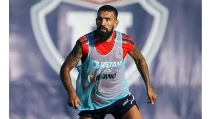 Ronnie Fernández reconoce las urgencias en la U y habló de lo que viene.
