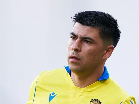 Tomás Alarcón vio acción todo el partido en la derrota de Cádiz ante Osasuna