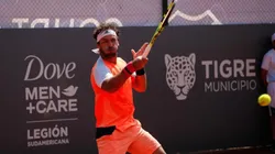 El chileno cayó en dos sets ante el argentino y no pudo clasificar al duelo definitorio