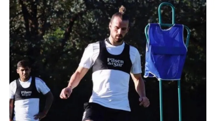 Santos está dando la pelea en los entrenamientos de Colo Colo.