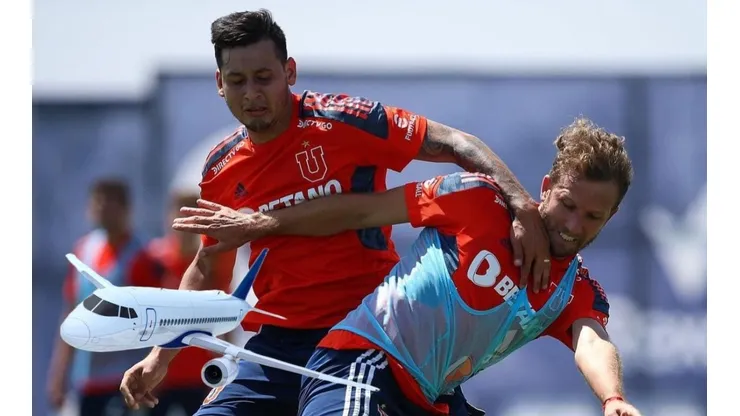 Universidad de Chile decide hacer viajes rápidos a Argentina para el Hexagonal