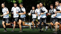 Colo Colo no descarta sumar más refuerzos si se va algún futbolista.