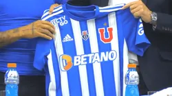 Hinchas de la U no aprueban la nueva camiseta azul.