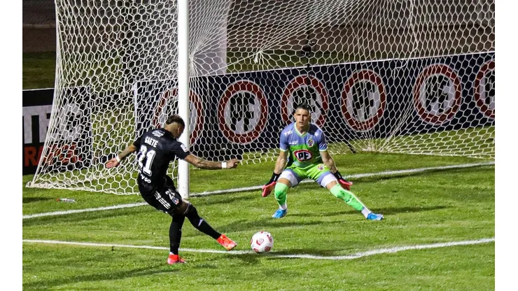 Gaete no vuelve a Colo Colo y renueva su préstamo con Cobresal.