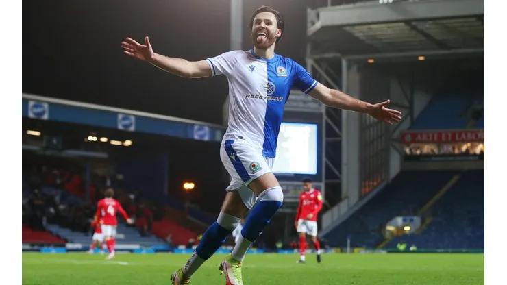 Brereton anota en término de año ganador para el Blackburn Rovers.