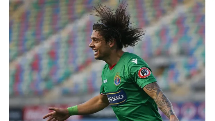 El club argentino iría a la carga por el delantero de Audax Italiano