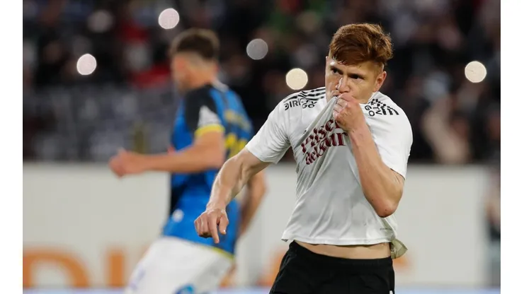 Pasa el Viejito Pascuero en Colo Colo: Leonardo Gil renovado hasta el 2024