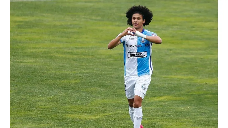 Eduard Bello se incorporará al Mazatlán de México.