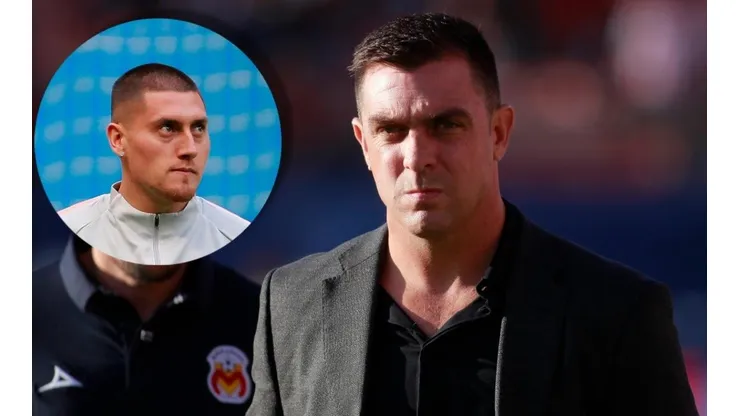 El técnico argentino habló sobre la situación del delantero chileno en el club