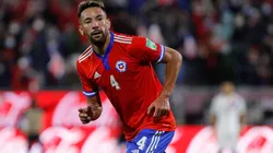 Mauricio Isla valora el traslado de la Selección Chilena a Calama: "Podemos trabajar muy bien"