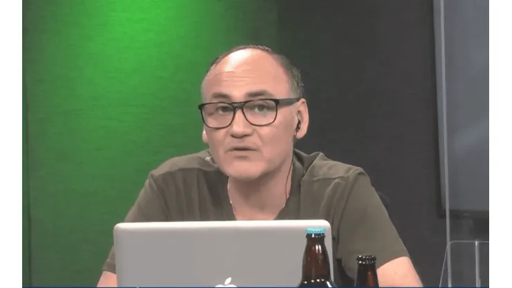 El periodista comentó sobre lo que ocurre con las contrataciones en la U