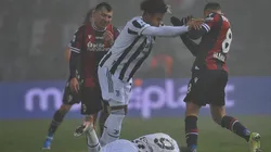 Gary Medel fue titular en la derrota del Bologna ante la Juventus.