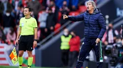 Pellegrini reclama decisiones arbitrales en derrota del Betis.