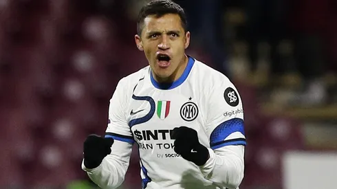 Sánchez repite titularidad y se viste de goleador en triunfo del Inter.