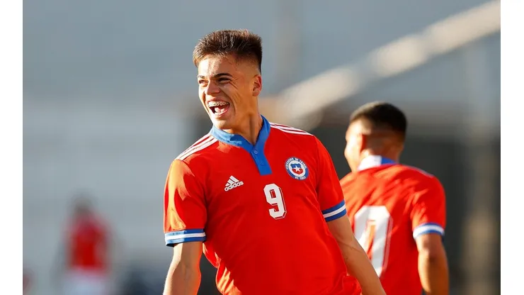 Chile busca su primera victoria ante Paraguay