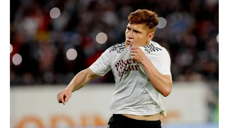 Colo Colo está esperanzado en poder retener a Leonardo Gil.
