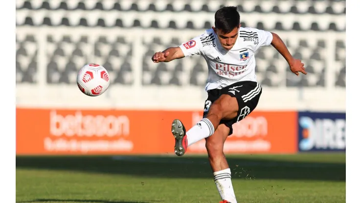 Vicente Pizarro aún no renueva en Colo Colo