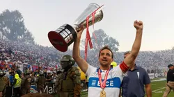 El lateral de los cruzados se tomará el tiempo para definir su continuidad