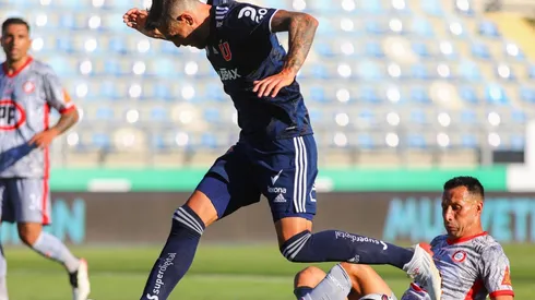 Larrivey deberá ver qué pasará con su futuro