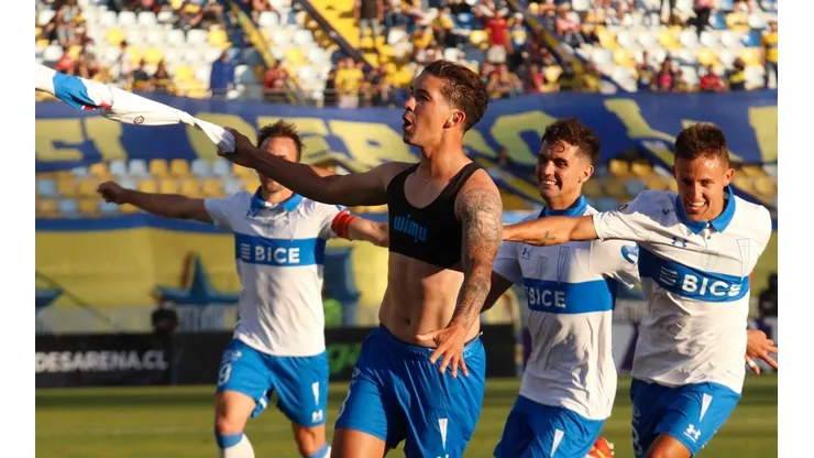 Universidad Católica consigue el tetracampeonato del fútbol chileno