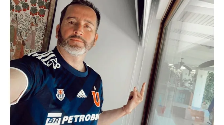 Eduardo Fuentes llora por su fanatismo por Universidad de Chile