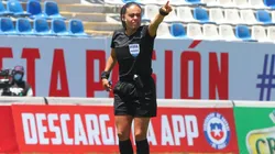María Belén Carvajal hará historia y será la primera mujer en dirigir un partido de primera división en Chile.