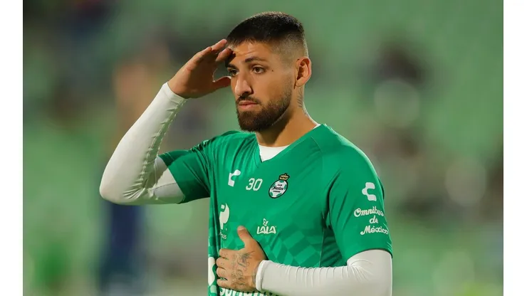 Colo Colo vuelve a la carga por un delantero del Santos Laguna.
