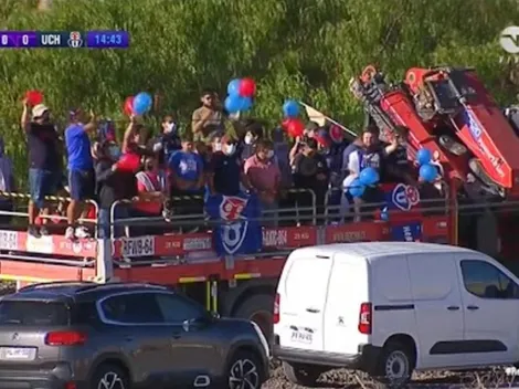 Hinchas de la U se las ingenian y alientan al equipo desde un camión ante Cobresal