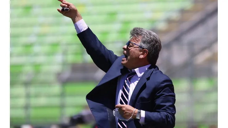 Jorge Garcés afirma que casi se mete a la cancha luego del empate entre Santiago Wanderers y Audax Italiano