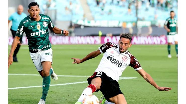 Kuscevic bicampeón de la Copa Libertadores con Palmeiras tras vencer a Flamengo.