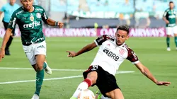 Mauricio Isla es criticado en Brasil por su actuación en la final de la Copa Libertadores