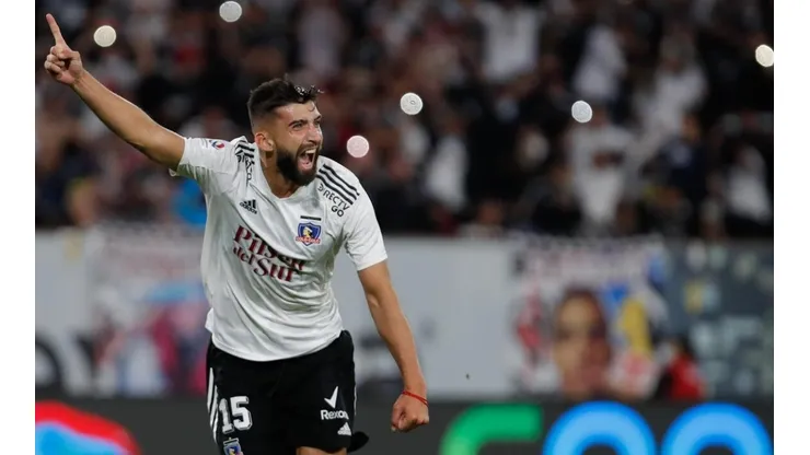 Emiliano Amor está contento en Colo Colo y reveló que todo va bien encaminado para su renovación.