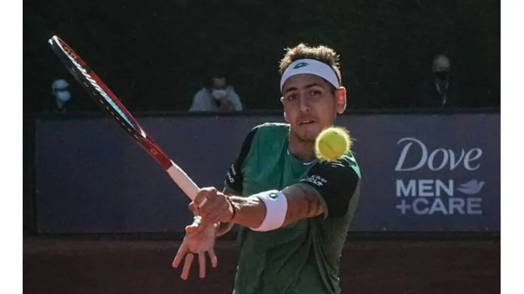 Alejandro Tabilo buscará su pase a la final frente a Watanuki.