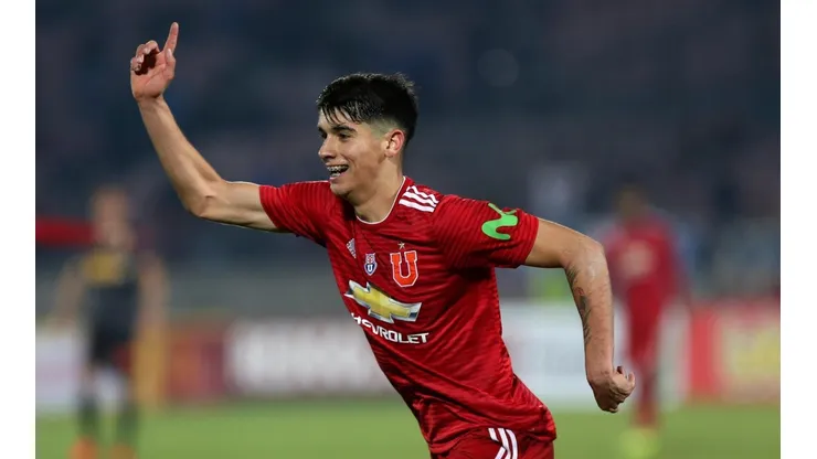 Araos ahora está en el Necaxa de México
