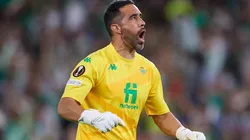 En Colo Colo se refieren a posible retorno de Claudio Bravo