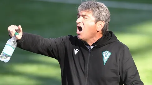 Emiliano Astorga reitera que fue despedido de Wanderers porque le querían armar el equipo