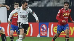 Albos e hispanos van por su duelo en la penúltima fecha del torneo