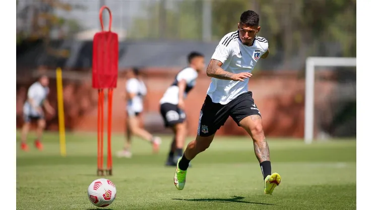 Alan Saldivia está a prueba en Colo Colo