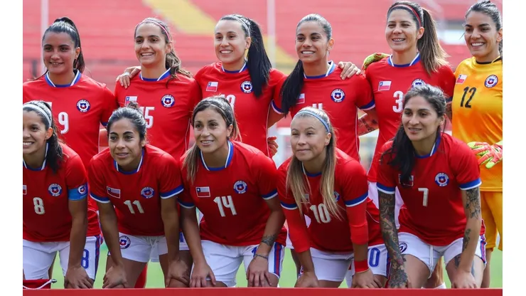 José Letelier da la nómina de la selección chilena femenina para torneo en Brasil