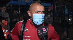 Un Arturo Vidal muy afectado pide disculpas por su roja ante Ecuador