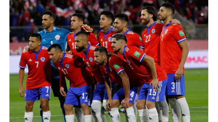 Chile confirma formación para enfrentar a Ecuador en las Eliminatorias.