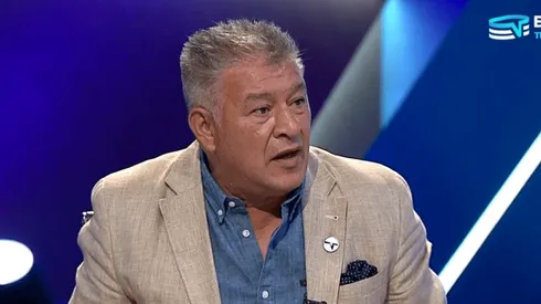 El comentarista recalcó lo que fue la definición del jugador cruzado